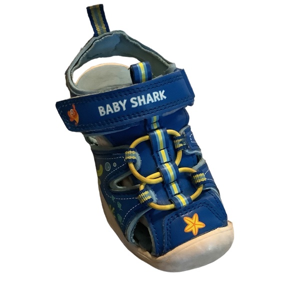 NICKELODEON Pinkfong Baby Shark Children’s Blue LIGHT UP Trekking Sandal-Size 7 - Picture 1 of 13